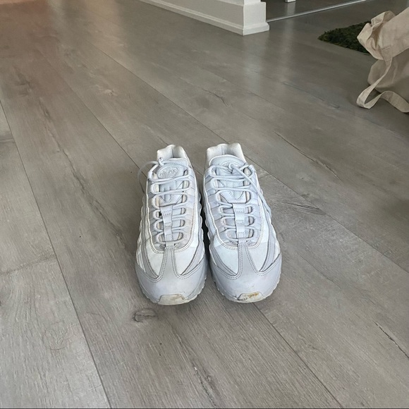 Nike Air Max 95 Grey Reflective Sneakers - Picture 2 of 6